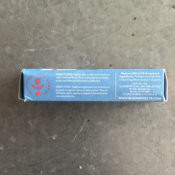 Tulip tint lip, and cheek balm - Picture 2 of 6